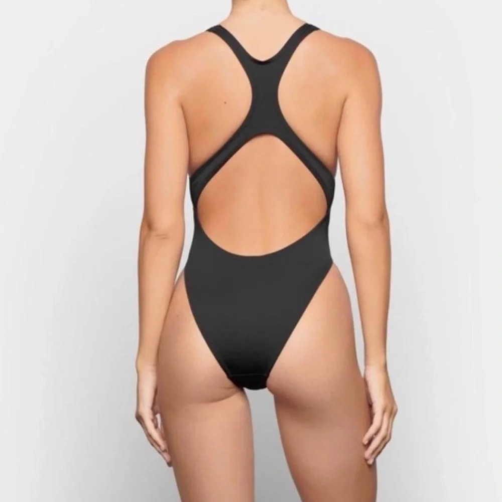 Skims Monokini Swimsuit Size XL New With Tags in Color Onyx